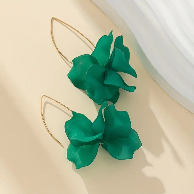 Delicate Flower Petal Shaped Dangle Earrings