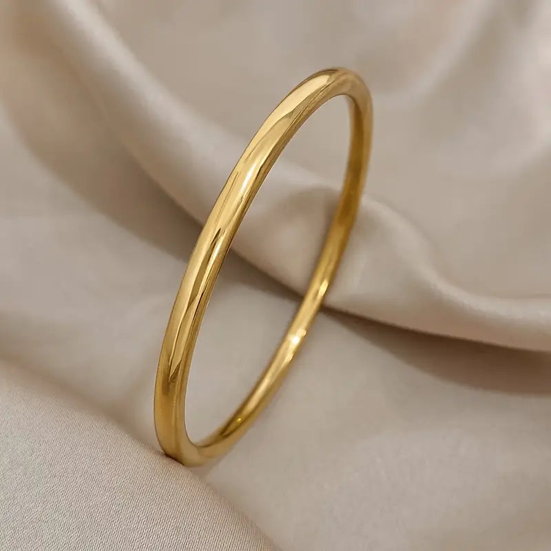 Elegant 4mm Golden-Tone Stainless Steel Bangle Bracelet for Women