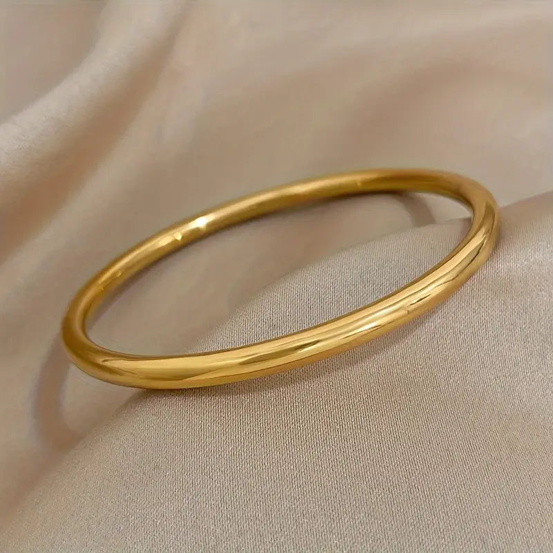 Elegant 4mm Golden-Tone Stainless Steel Bangle Bracelet for Women