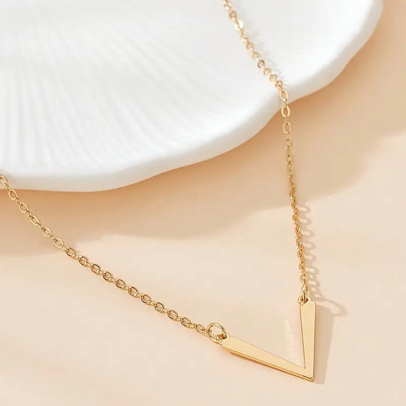 Stylish Niche Geometric V-Shaped Pendant Necklace