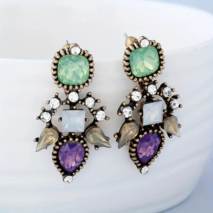 Vintage Glamour Dangle Earrings